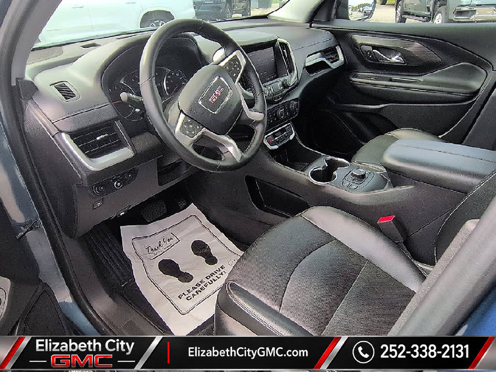 Used 2024 GMC Terrain SLT w/ Elevation Edition AWD/4WD image 10