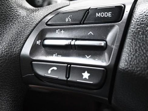 Used 2023 Hyundai Kona SEL FWD image 23
