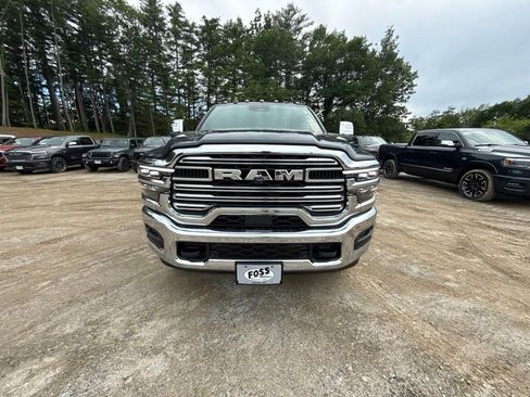 New 2026 RAM 2500 Laramie AWD/4WD image 8
