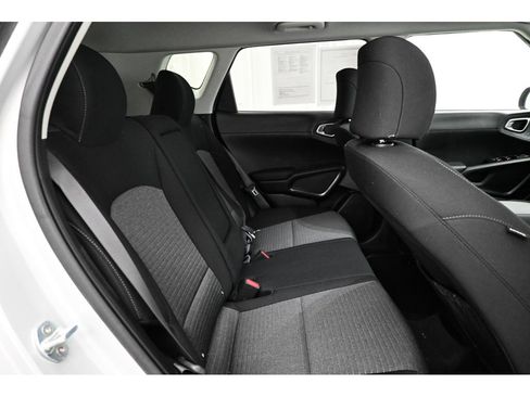 Used 2021 Kia Soul EX FWD image 19