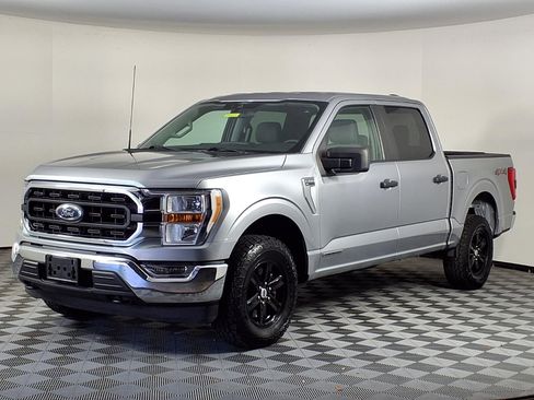 Used 2022 Ford F150 XLT AWD/4WD image 3