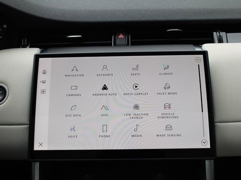 Certified 2025 Land Rover Discovery Sport S image 24