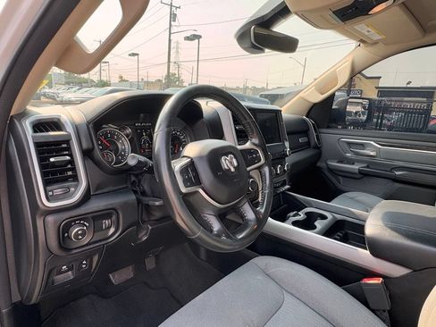 Used 2020 RAM 1500 Big Horn AWD/4WD image 12