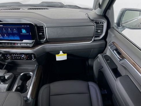 New 2026 Chevrolet Silverado 1500 LT Trail Boss w/ Convenience Package II image 24