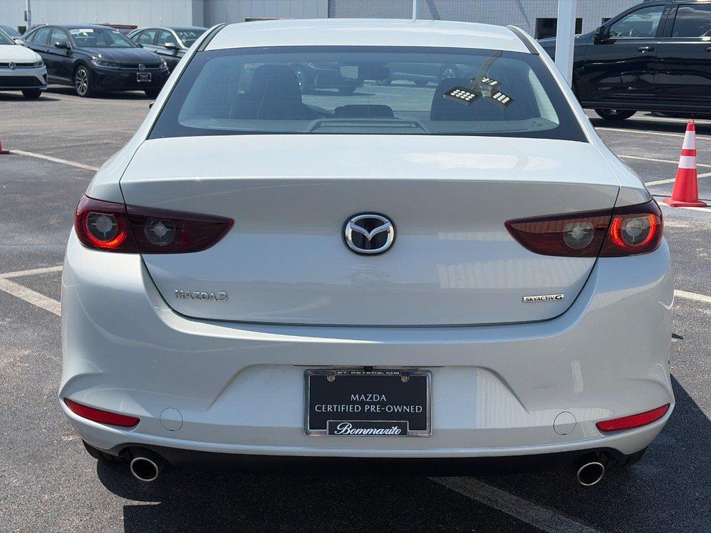 Certified 2025 MAZDA MAZDA3 s FWD image 6