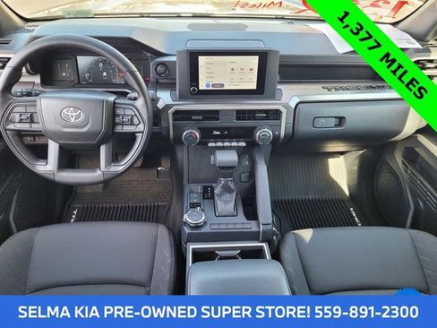 Used 2025 Toyota Tacoma SR5 image 9