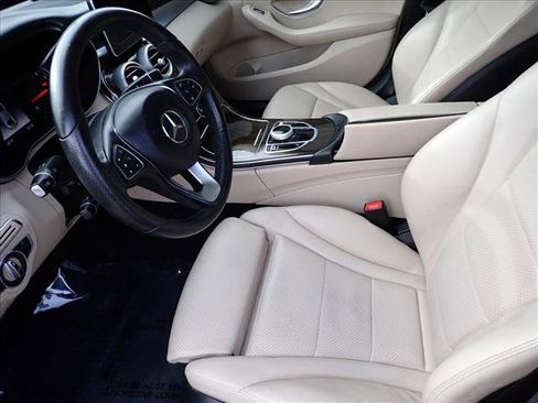 Used 2018 Mercedes-Benz C 300 Sedan image 9