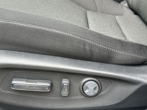 Used 2024 Honda CR-V EX image 12