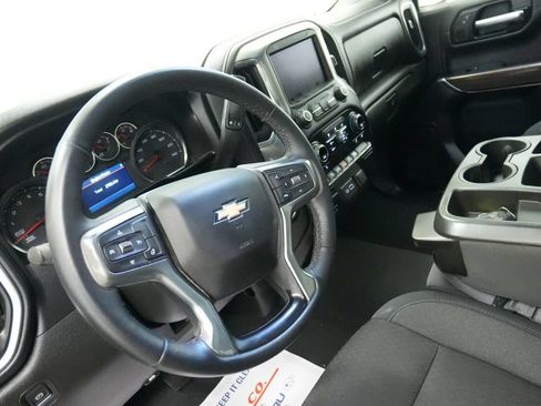 Used 2021 Chevrolet Silverado 1500 LT AWD/4WD image 14