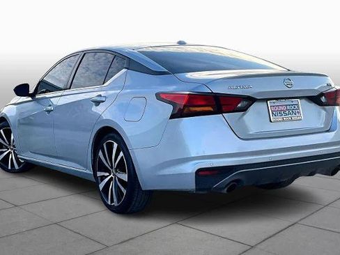 Certified 2022 Nissan Altima 2.5 SR image 12