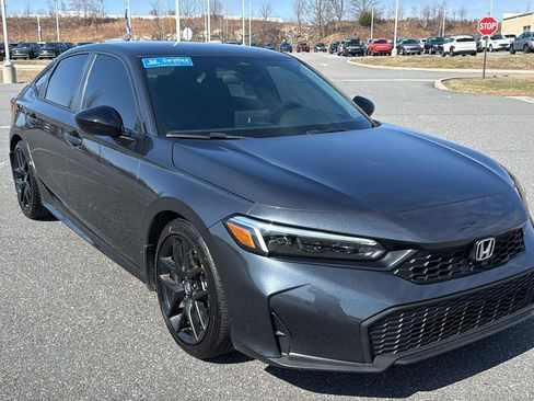Certified 2025 Honda Civic Sport image 1