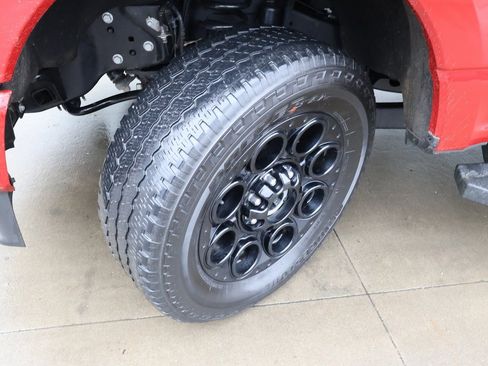 Used 2024 Ford F350 Lariat w/ Black Appearance Package image 47