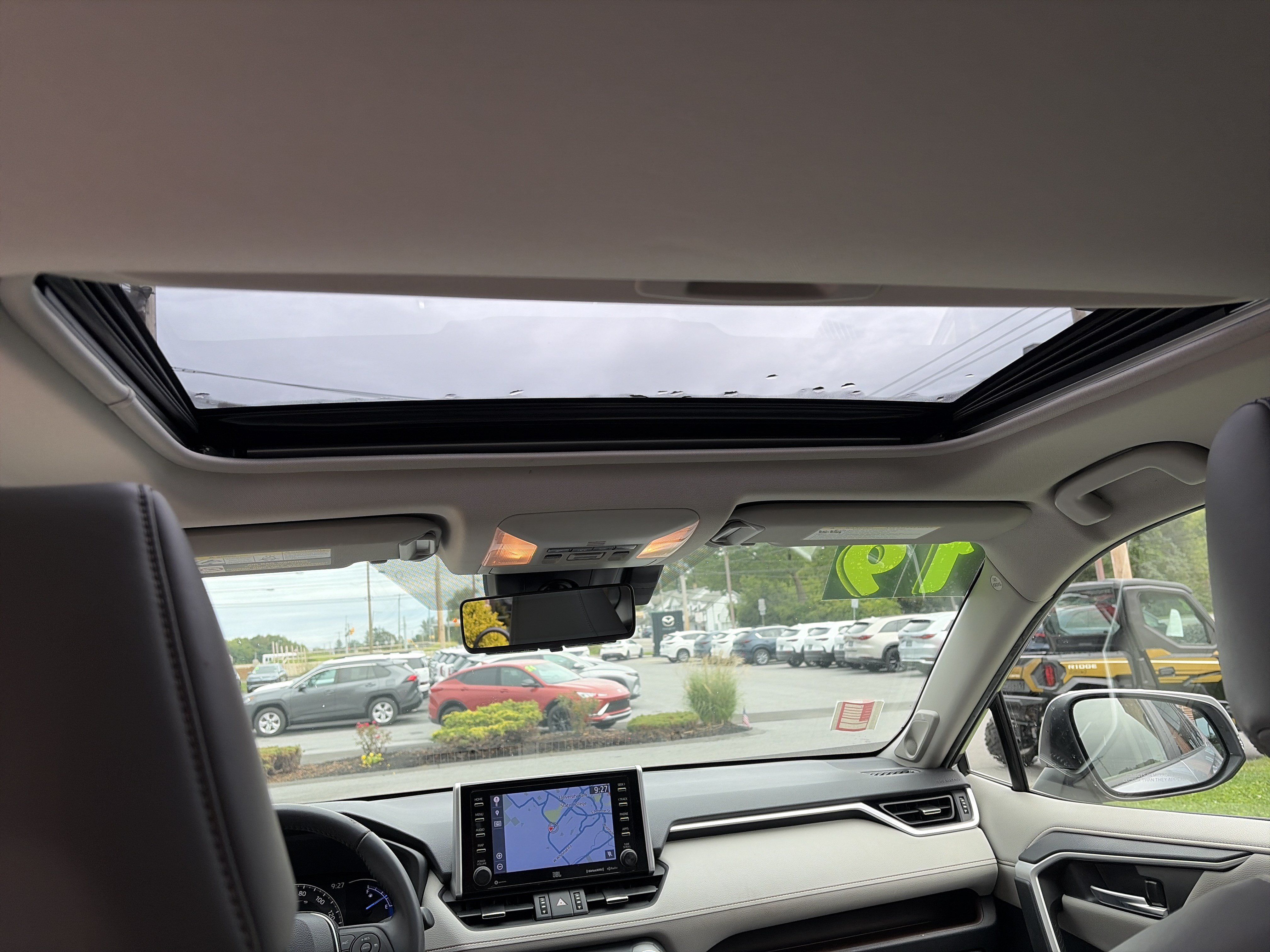 Used 2019 Toyota RAV4 Limited w/ Carpet Mat Package AWD/4WD image 29