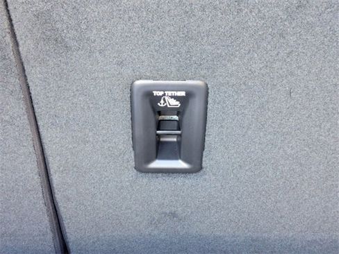 New 2026 Chevrolet Equinox LT image 33