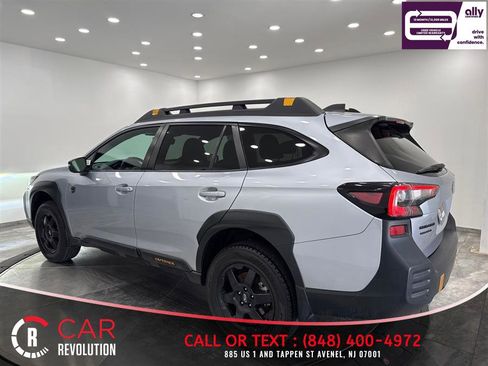 Used 2024 Subaru Outback Wilderness AWD/4WD image 5