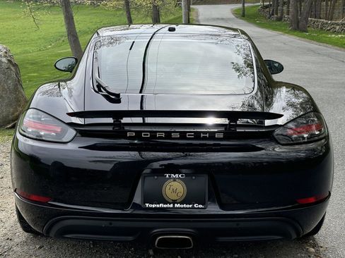 Used 2017 Porsche 718 Cayman RWD image 20