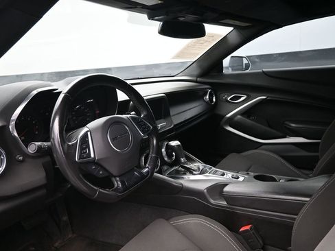 Used 2018 Chevrolet Camaro LT w/ RS Package image 21