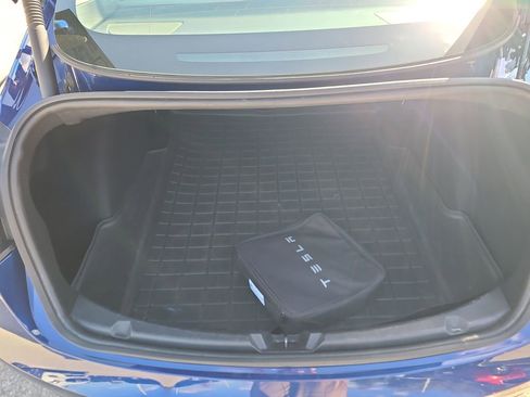 Used 2021 Tesla Model 3 Standard Range Plus image 17