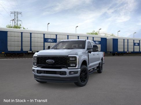 New 2026 Ford F250 Lariat w/ Black Appearance Package AWD/4WD image 2