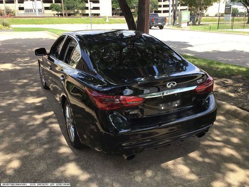 Used 2018 INFINITI Q50 Luxe AWD/4WD image 3