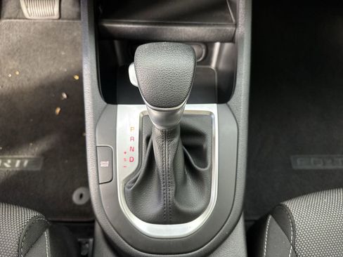 Used 2024 Kia Forte LX image 17