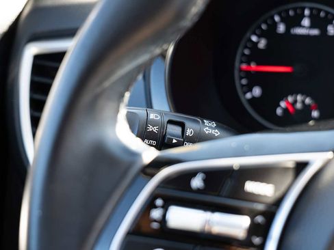 Used 2023 Kia Seltos S image 18