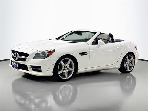 Used 2015 Mercedes-Benz SLK 350 SLK 350 image 3