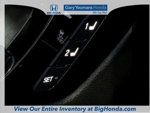 Used 2025 Honda CR-V Sport Touring image 26