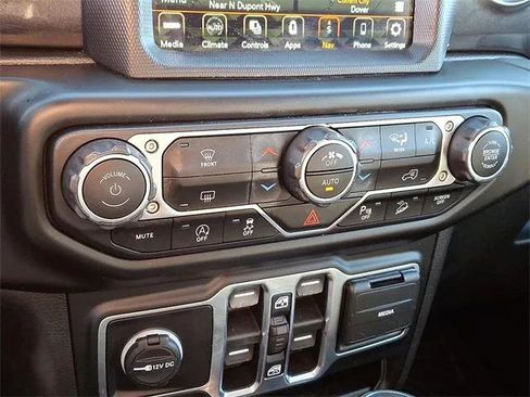 Certified 2020 Jeep Wrangler Unlimited Sahara image 15