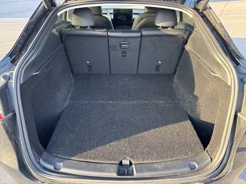 Used 2023 Tesla Model Y Long Range image 13
