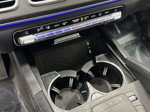 Certified 2025 Mercedes-Benz GLE 350 4MATIC w/ 3rd Row Seat Package image 31