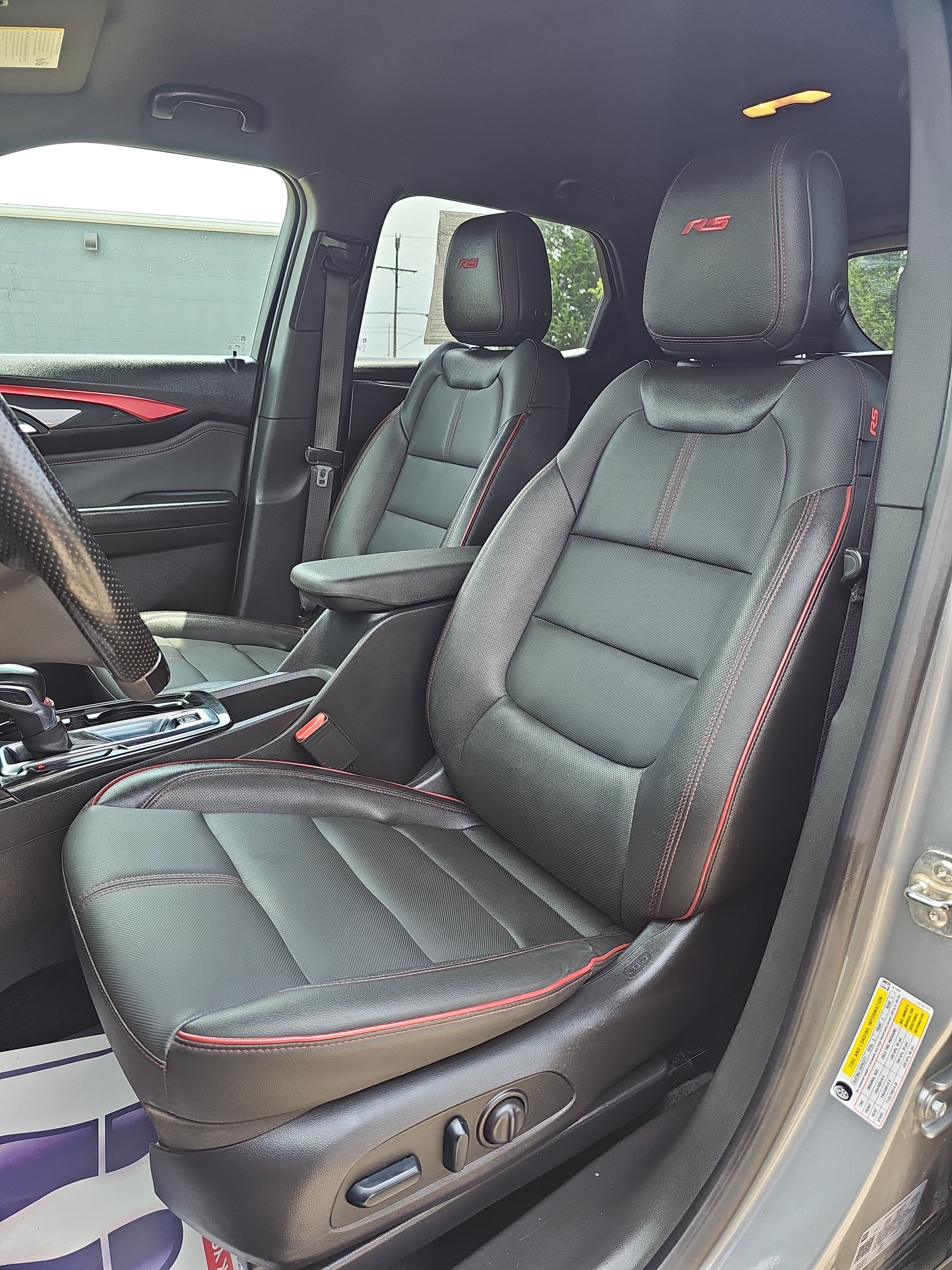 Used 2025 Chevrolet TrailBlazer RS w/ Driver Confidence Package FWD image 19