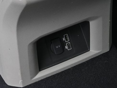 Used 2019 Volkswagen Atlas SE FWD image 28