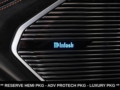 Used 2022 Jeep Grand Cherokee Summit image 11