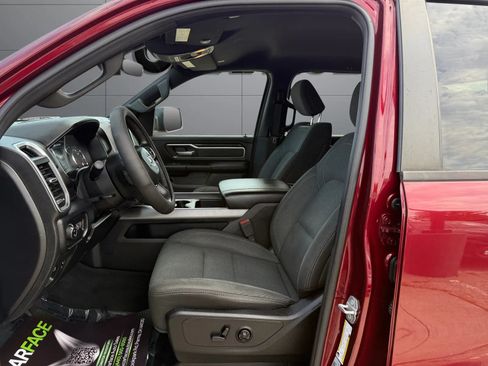 Used 2019 RAM 1500 Big Horn AWD/4WD image 16