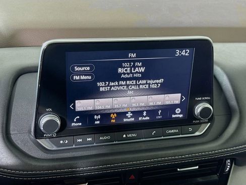 Certified 2021 Nissan Rogue SV AWD/4WD image 7