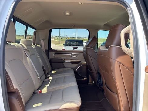 Used 2020 RAM 1500 Laramie image 16