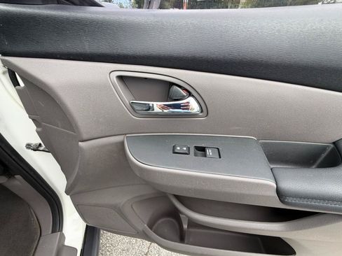 Used 2015 Honda Odyssey EX-L image 29