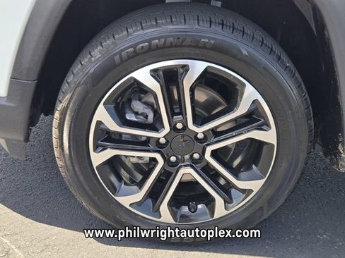 Used 2022 Jeep Compass Limited AWD/4WD image 14