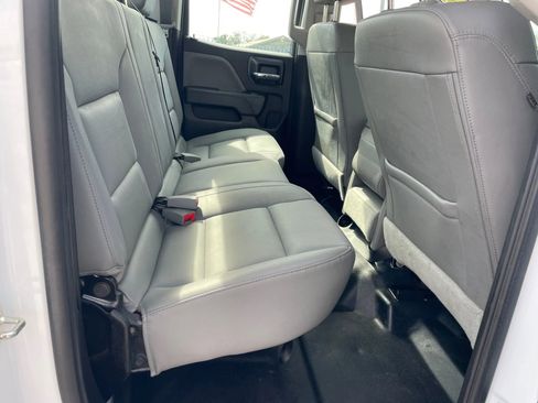 Used 2018 Chevrolet Silverado 2500 W/T w/ WT Fleet Convenience Package image 18