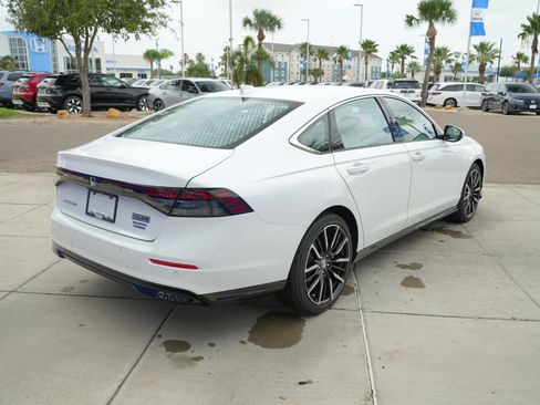 New 2026 Honda Accord Touring image 5
