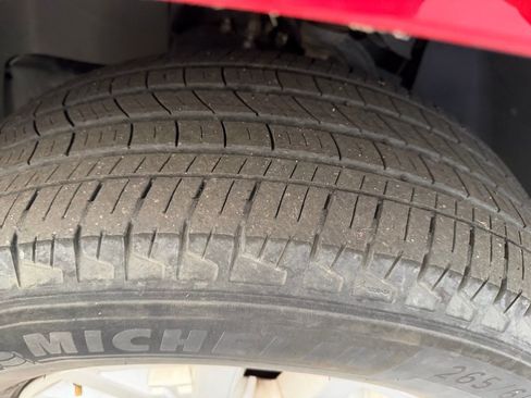 Used 2022 Nissan Frontier SV image 7