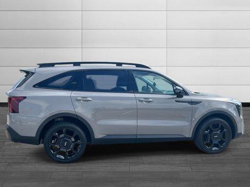 Used 2024 Kia Sorento SX AWD/4WD image 6