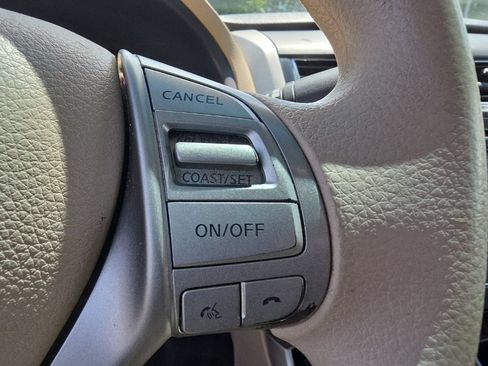 Used 2015 Nissan Altima 2.5 S w/ Power Driver Seat Package FWD image 26