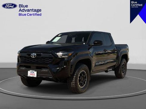 Used 2024 Toyota Tacoma TRD Off-Road AWD/4WD image 1