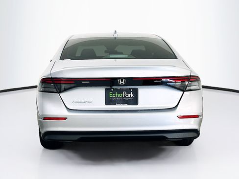 Used 2025 Honda Accord LX image 7