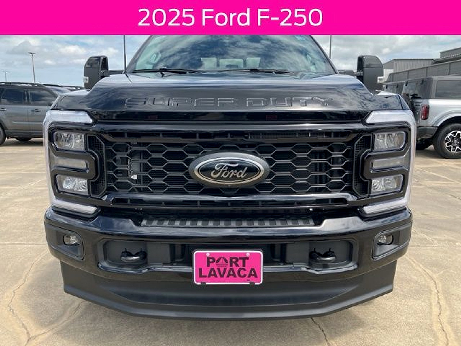 New 2025 Ford F250 Lariat w/ Black Appearance Package AWD/4WD image 3