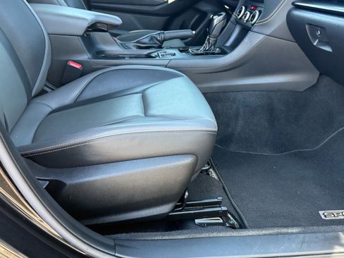 Used 2021 Subaru Crosstrek 2.5i Sport w/ Moonroof Package image 12