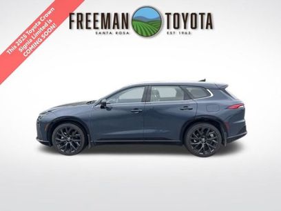 Used 2025 Toyota Crown Signia