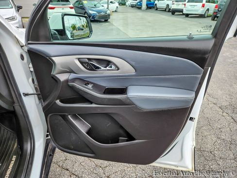 Used 2019 Chevrolet Traverse LT AWD/4WD image 29